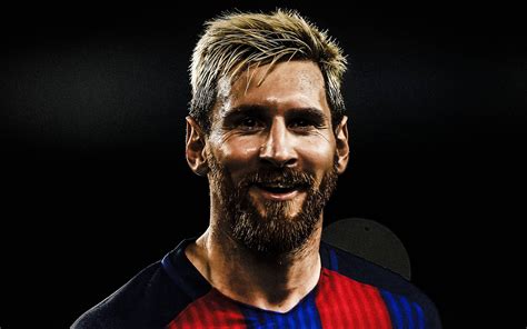 single picture of messi.